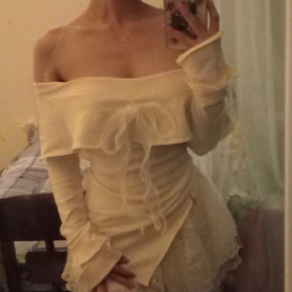 White long sleeve off the shoulder with ribbon